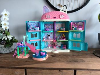 Maison et piscine Gaby et la maison magique 