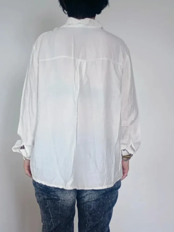 chemise blanche moif argenté T38/40 - photo numéro 2