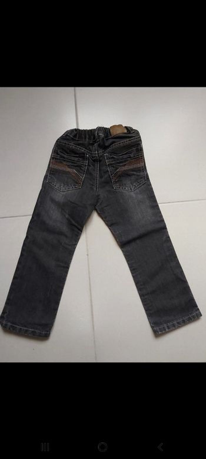 Jeans 4 ans - photo numéro 2