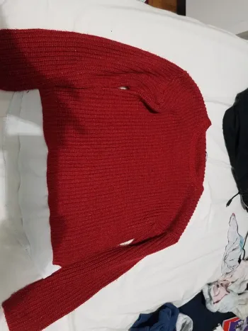 Pull rouge