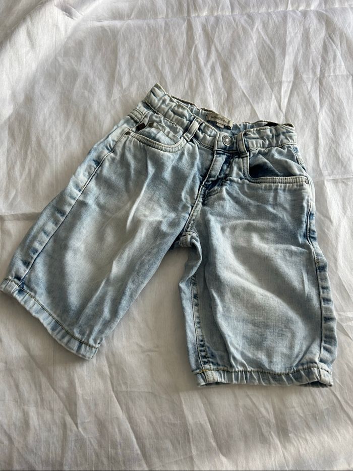 Short en jean bleu clair