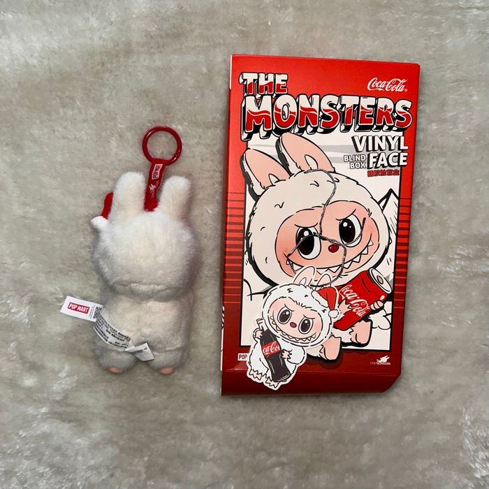 Peluche porte clé Labubu Coca cola - photo numéro 2