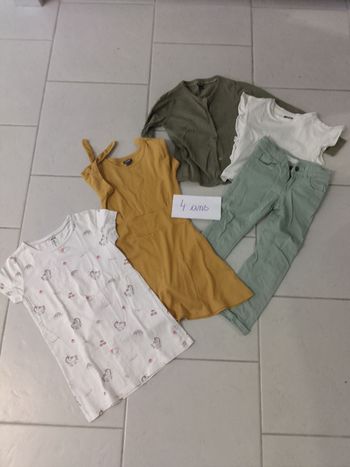 Lot de vêtements fille 4 ans 