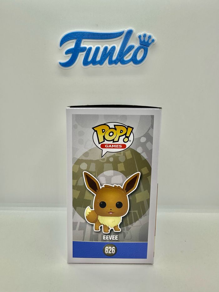 Funko Pop Pokemon Eevee 626 Diamond NYCC 2021 🇺🇸 - photo numéro 5