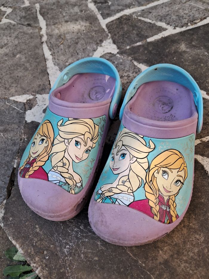 Crocs reine des neige