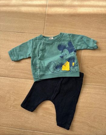Ensemble Mickey