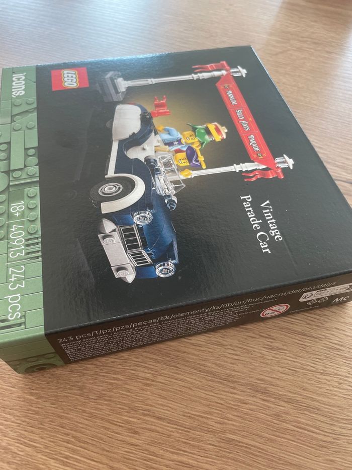 Set Lego Icons 40913 neuf scellé Vintage parade car - photo numéro 3