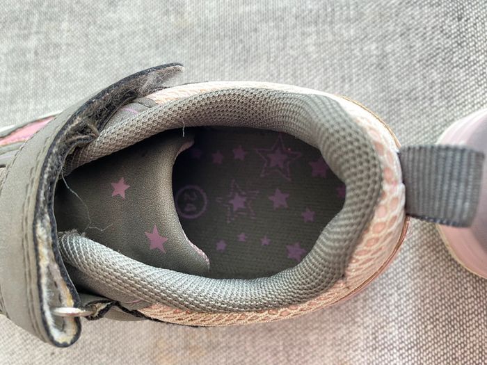Baskets fille lumière taille 24 - photo numéro 6
