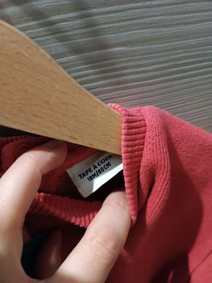 Pull avec dessins - photo numéro 3