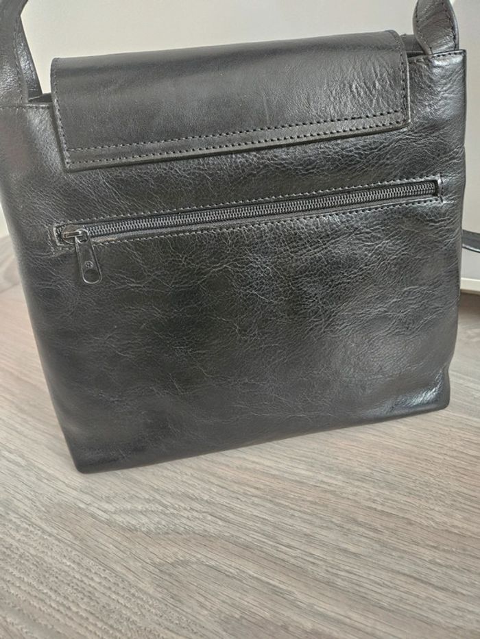 Sac a vintage en cuir - photo numéro 5