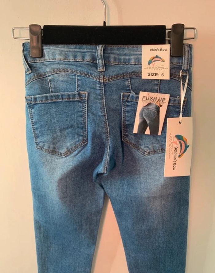 Jean neuf 10 ans - photo numéro 3