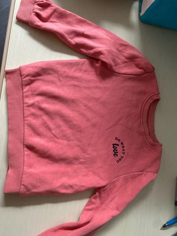 Pull bon état 6ans