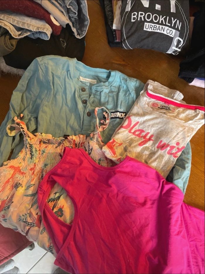 Lot vêtements 10 ans - photo numéro 5