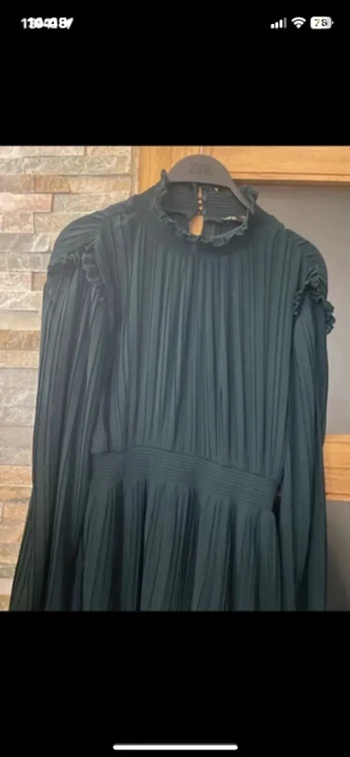 Magnifique robe verte plissé Zara taille M - photo numéro 4