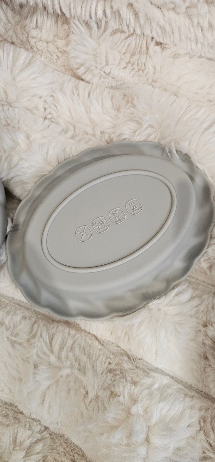 Magnifique coffret repas de Princesse gris Neuf - photo numéro 5