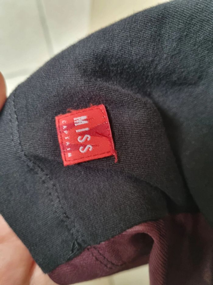 Robe noire et mauve - photo numéro 4