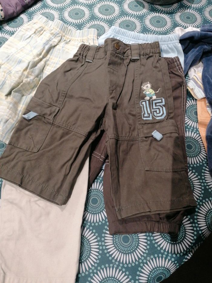 Lot 5 pantalons 6 mois - photo numéro 4
