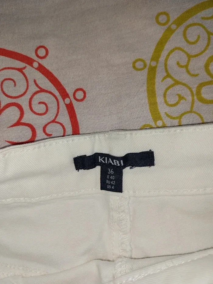 Short femme blanc 36 neuf Kiabi - photo numéro 3
