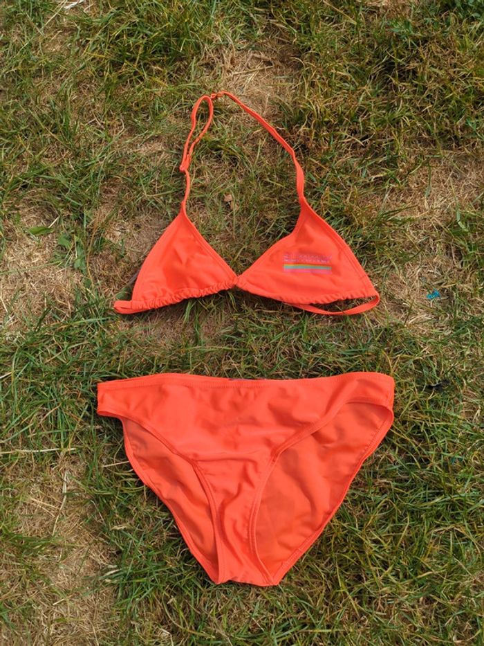 Maillot de bain 2 pièces bikini 👙 carton cerise 🍒