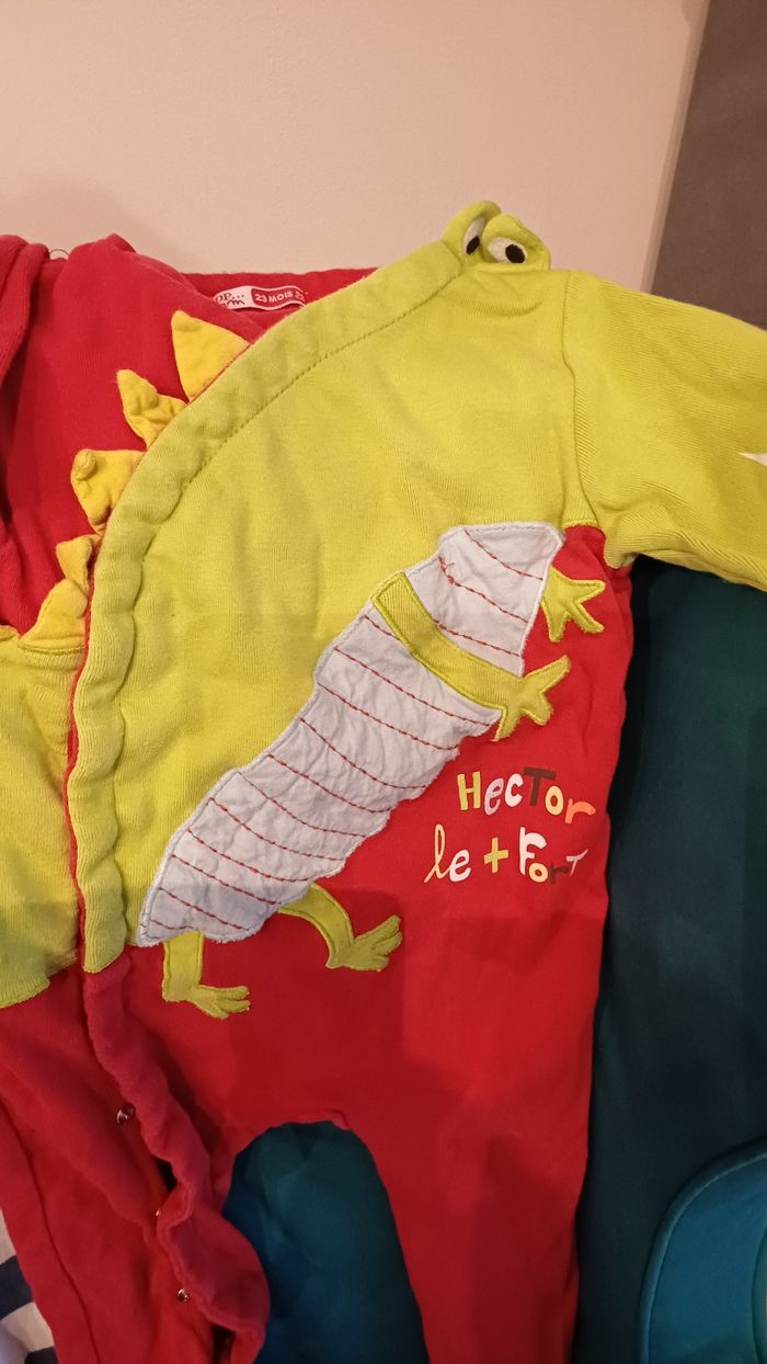 2 pyjamas hiver 24 mois - photo numéro 4