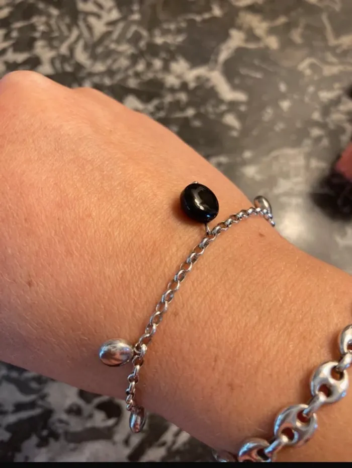 Bracelet fin en argent - photo numéro 4