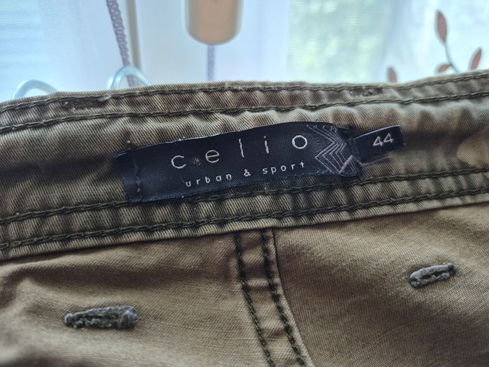 💕Short / Bermuda Cargo Camouflage Celio - Taille 44 (L) - homme Très bon état💕 - photo numéro 9