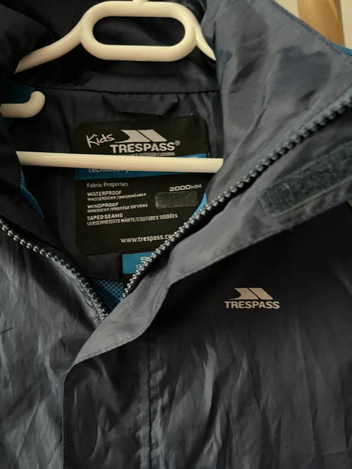 Imperméable avec capuche amovible - photo numéro 4