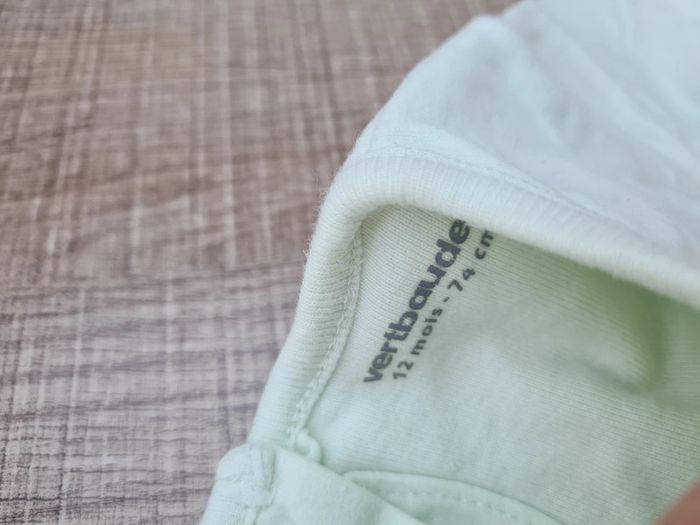 Ensemble Vertbaudet 12 mois comme neuf - photo numéro 5