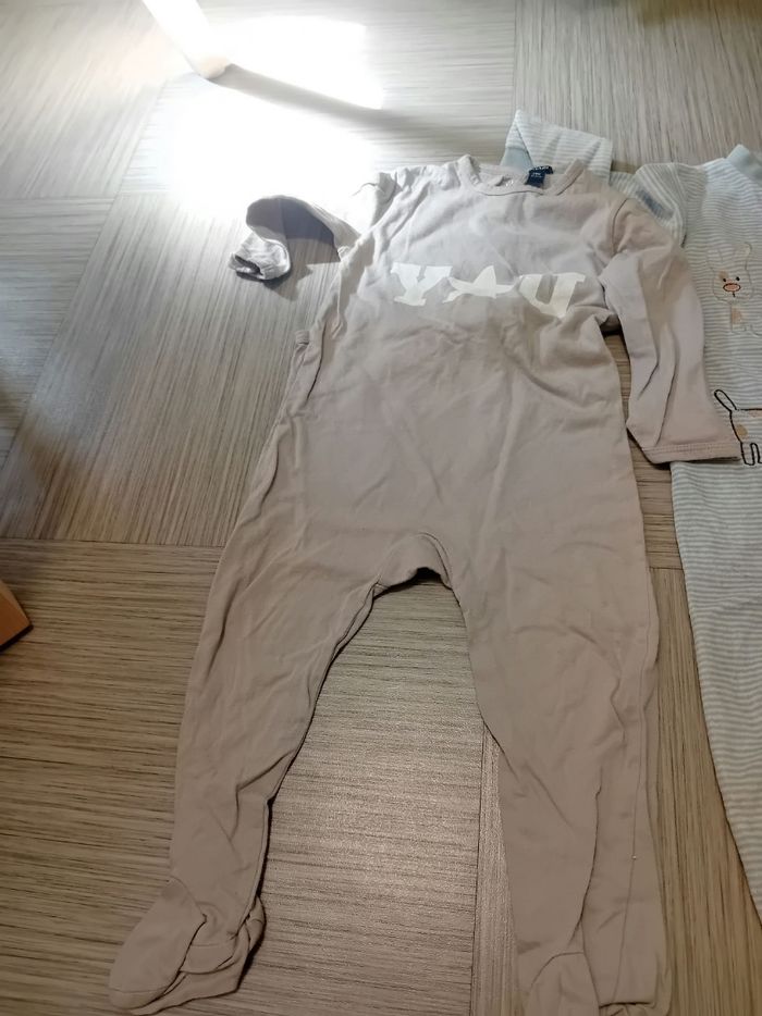 Lots de pyjamas d'enfants - photo numéro 8
