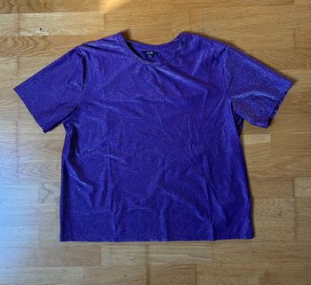 Tee shirt à paillette