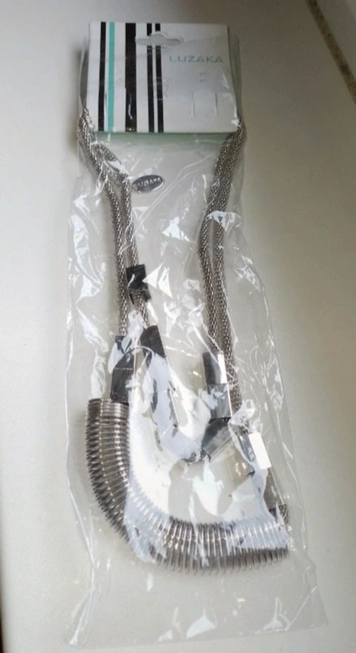 Collier fantaisie ressorts et carrés - photo numéro 5