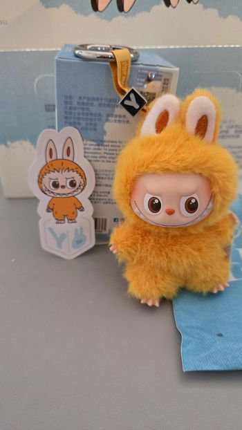 Labubu Pin for Love- Lettre Y - PopMart