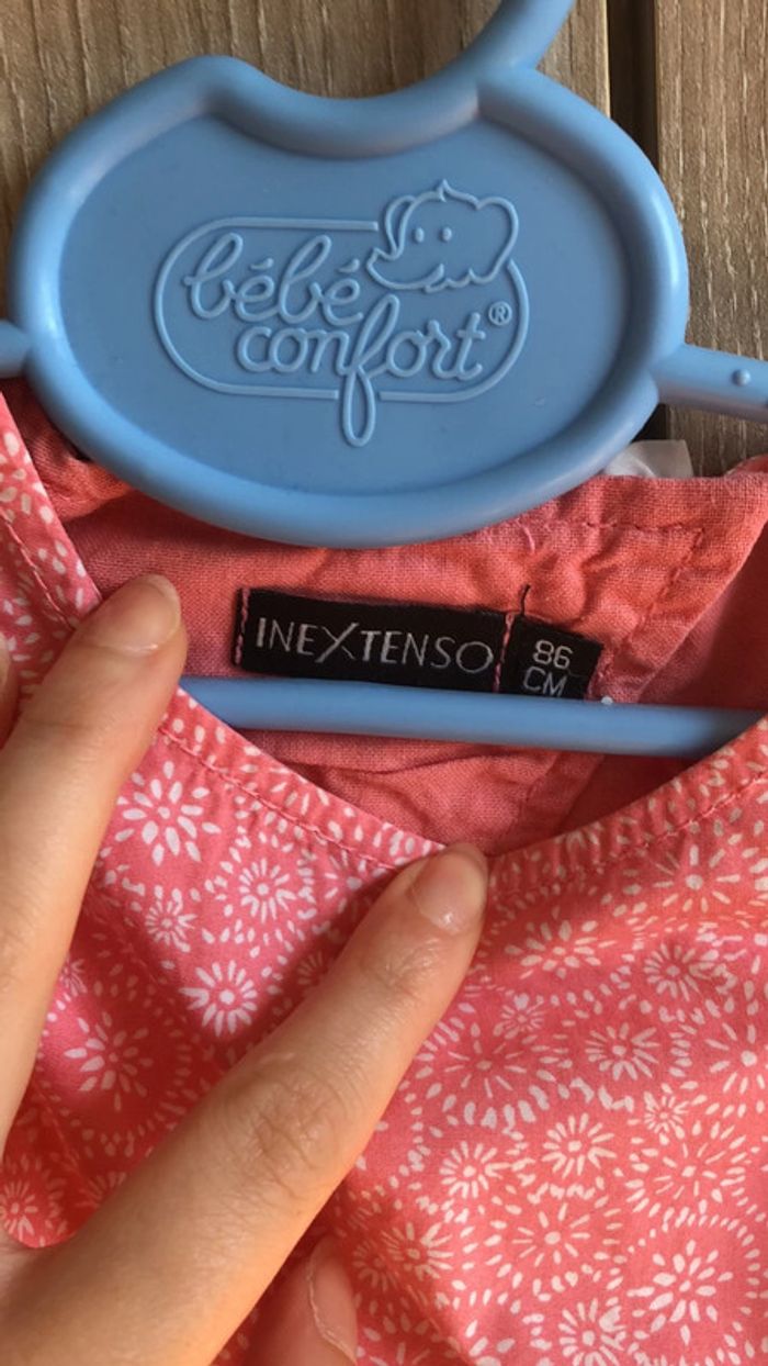 Robe. - photo numéro 2