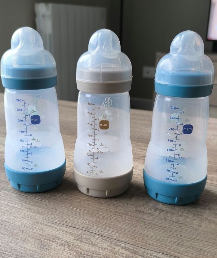 Lot 3 biberons Mam 260 ml