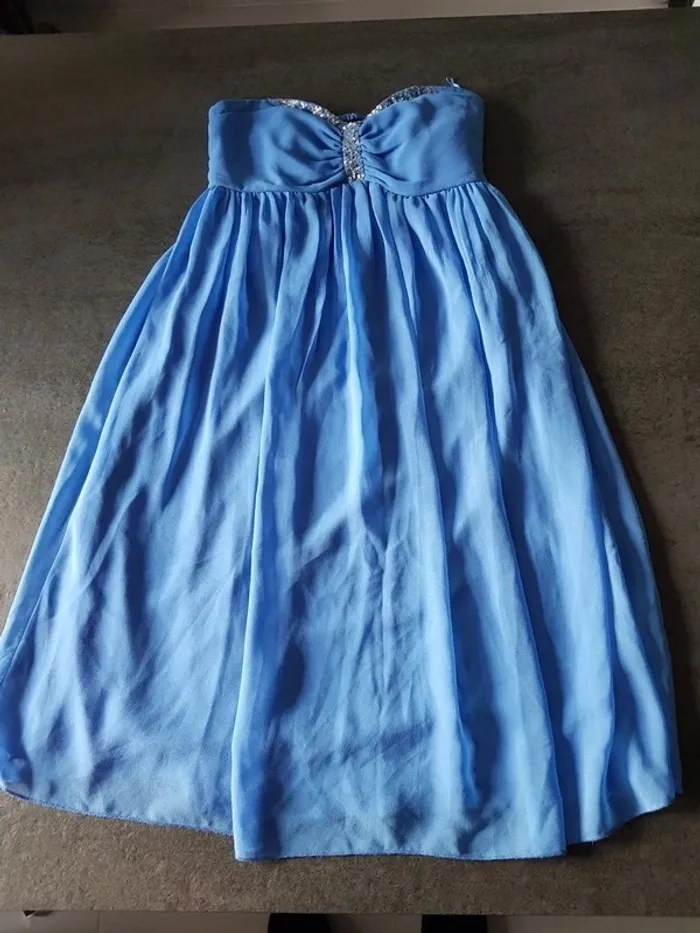 Robe Kiabi bleu/stars 36 - photo numéro 2