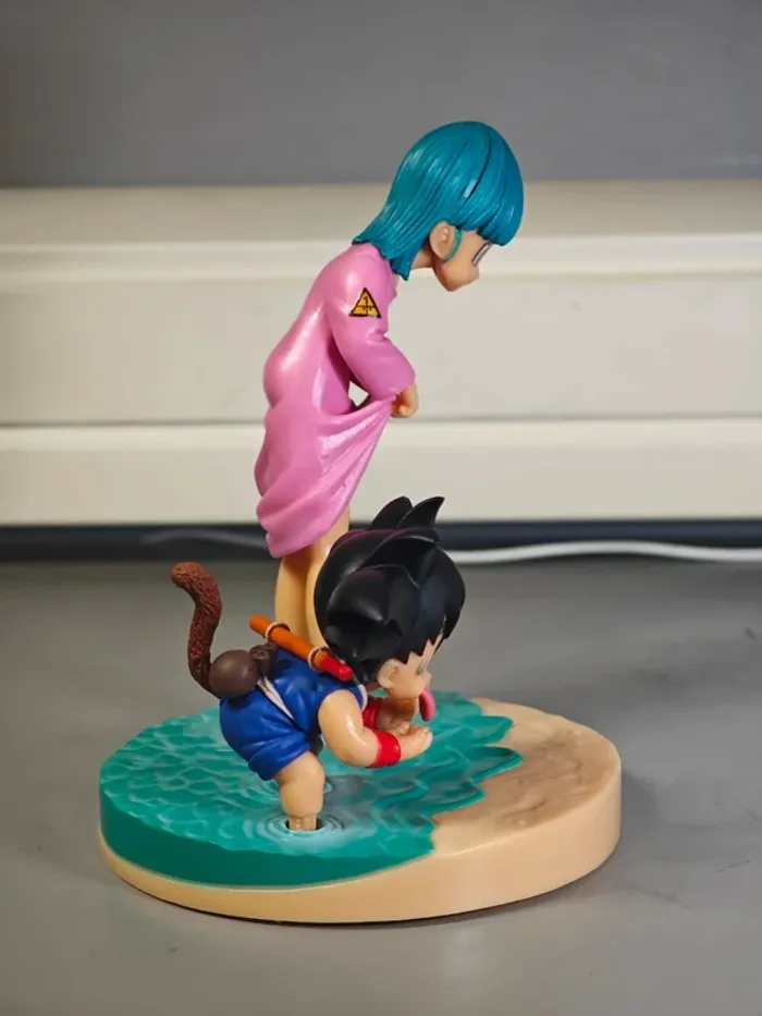 Figurine Dragon Ball : Goku & Bulma baignade 15cm neuve sans boîte - photo numéro 5