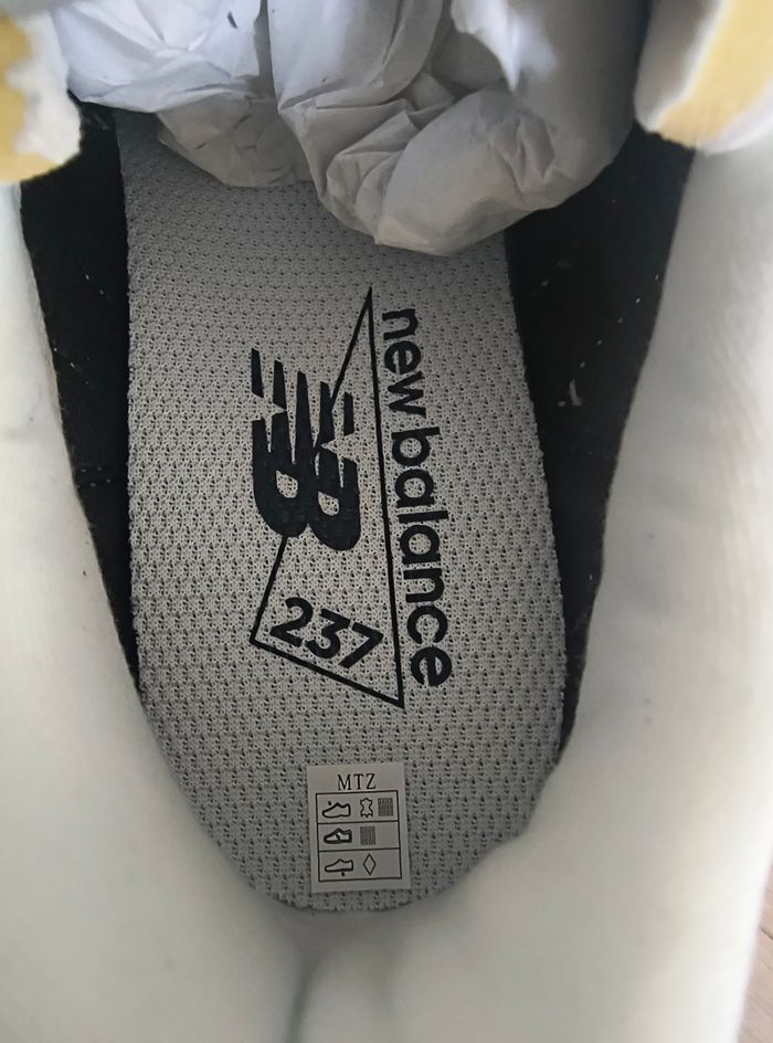 Baskets chaussures New Balance neuves taille 36.5 - photo numéro 6