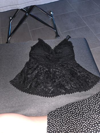 Debardeur dentelle