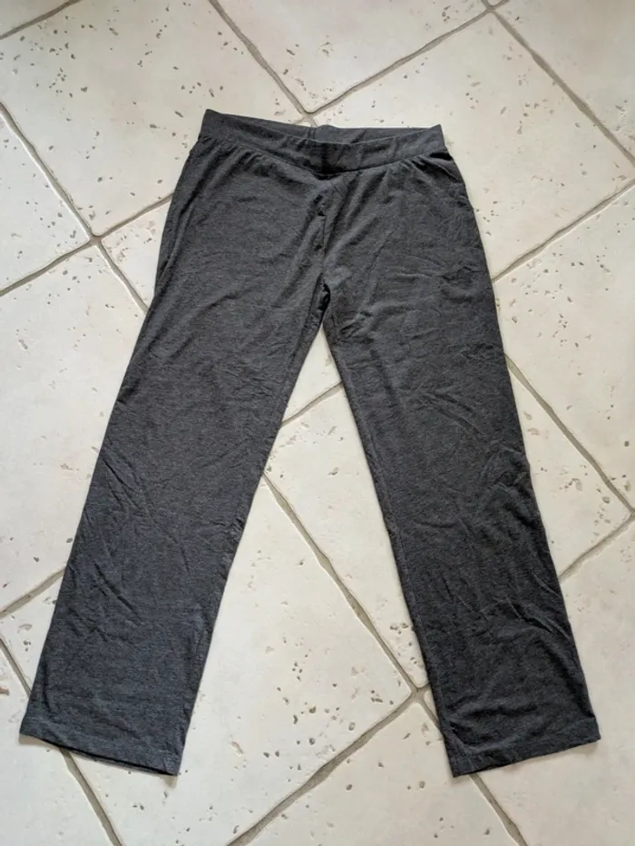 Magnifique pantalon fluide gris / legging In extenso sport taille XL neuf