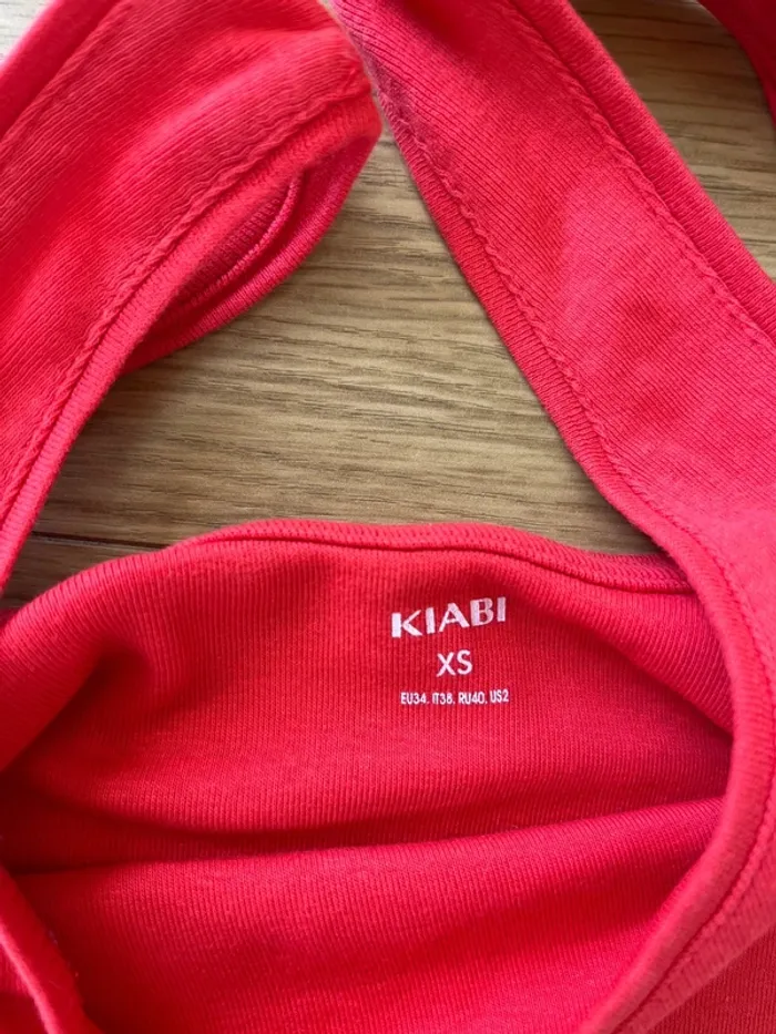 Débardeur rouge taille XS - photo numéro 3