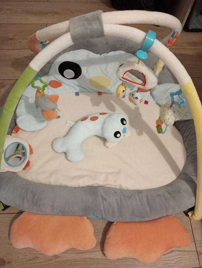 Tapis d'éveil pinguin playgro