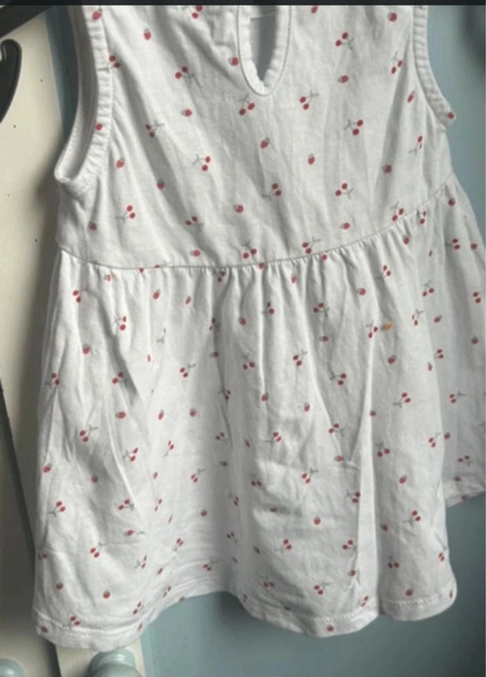 🌸 Robe débardeur blanche 9 mois – Kiabi 🍒 - photo numéro 4
