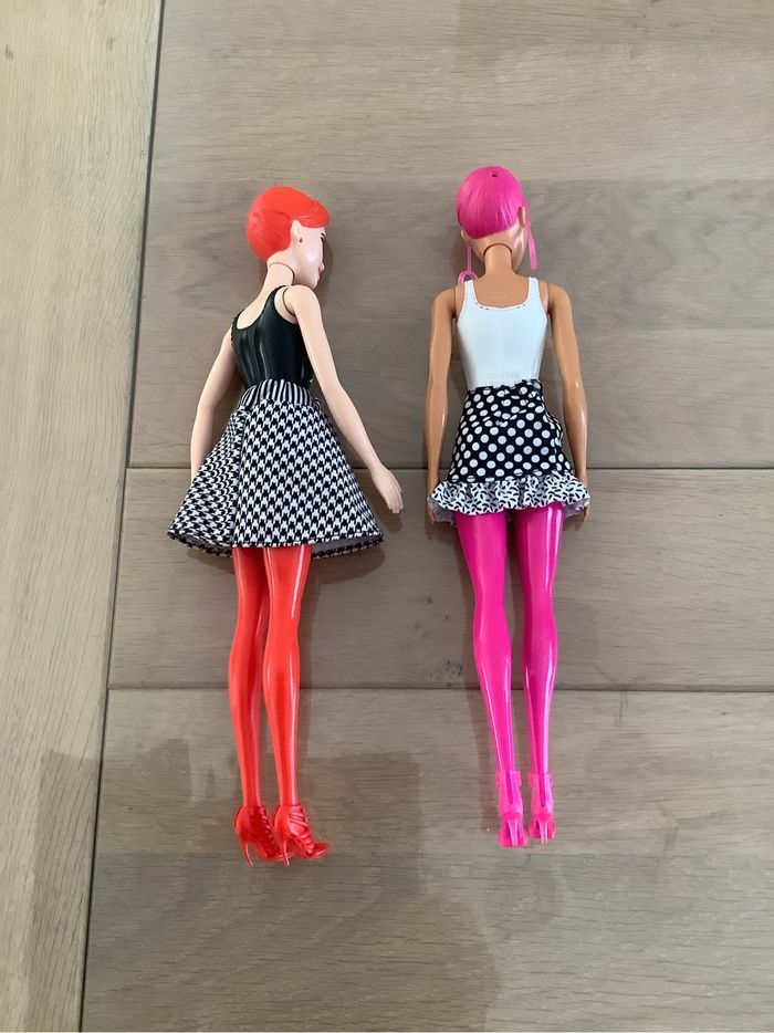 Lot 2 poupées Barbie Fashion - photo numéro 2