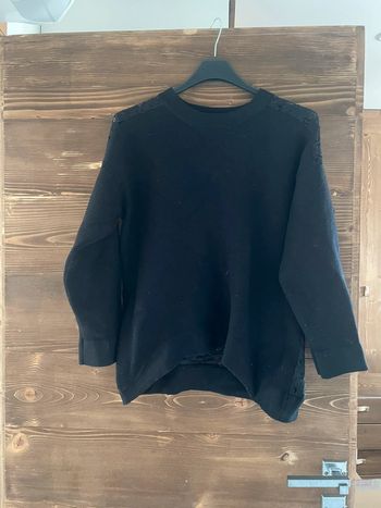 Sweat noir dos dentelle