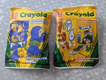 Lot de 2 pâtes à modeler neuve crayola dinosaure et sirène