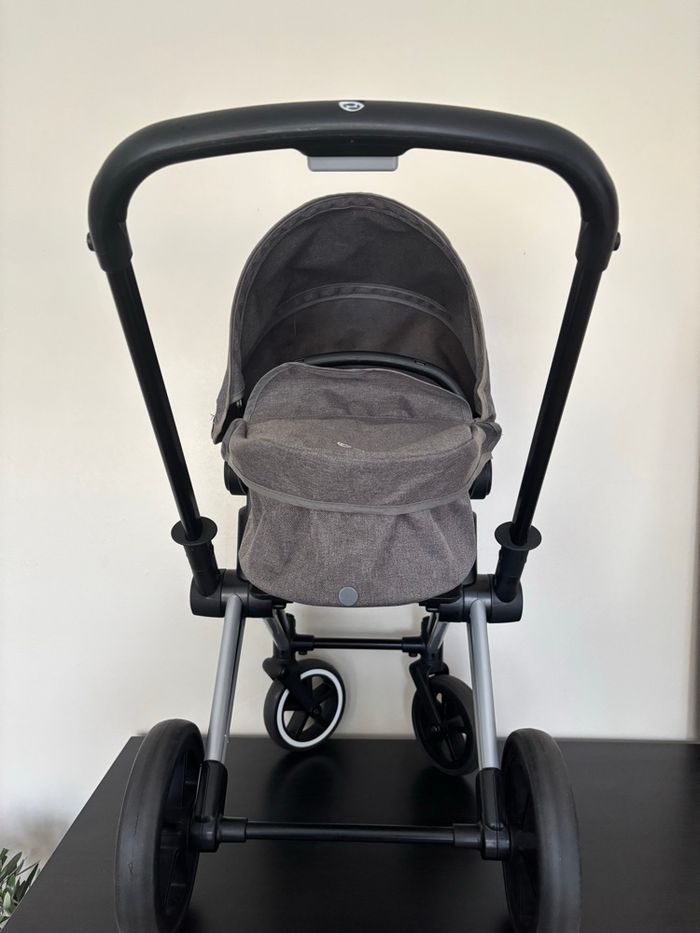 Poussette poupon Cybex corolle - photo numéro 3