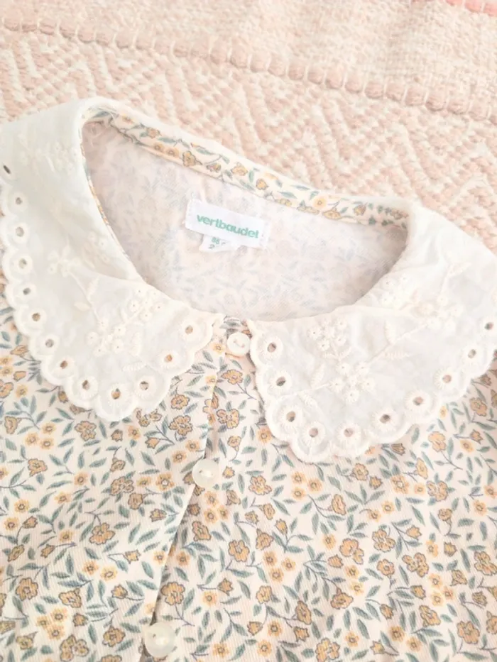 Ensemble blouse liberty pantalon beige chaussettes Verbaudet 2 ans - photo numéro 4
