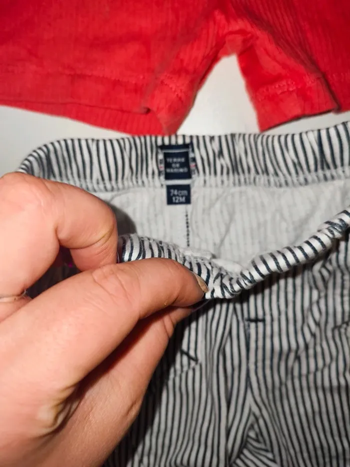 Lot de trois shorts légers état 12 mois différentes marques - photo numéro 3