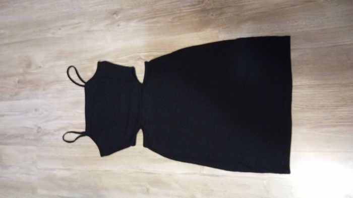 Robe noire à bretelles Kiabi - photo numéro 5