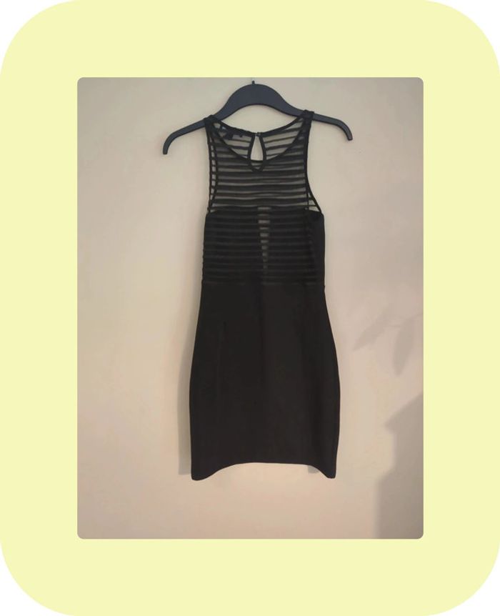 Petite robe noire S - photo numéro 4